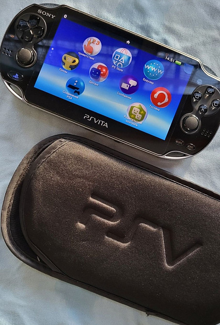 Приставка: Sony PlayStation Vita OLED ,прошита ! Харьков - изображение 1