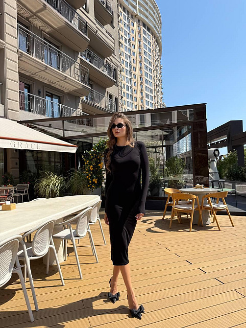 Жіноча стильна елегантна еластична сукня з віскози Одеса - фото 1