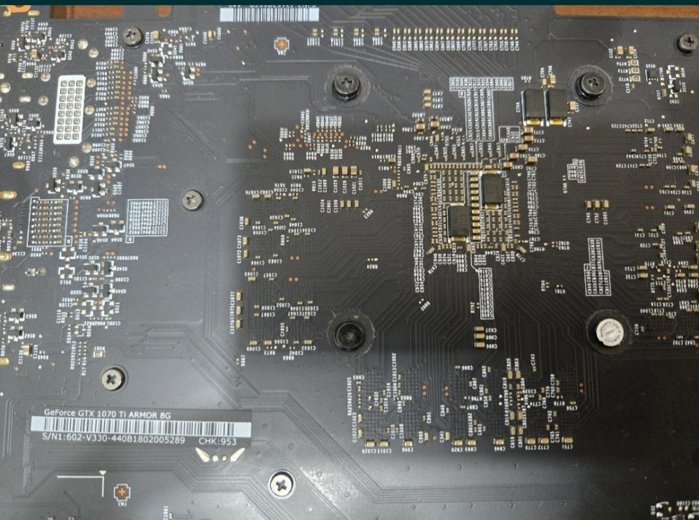 Видеокарта MSI GeForce GTX 1070Ti Armor 8G. Киев - изображение 1