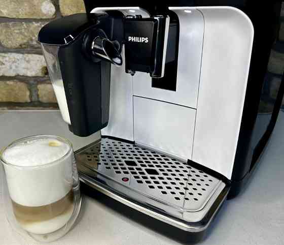 Кавомашина Philips Latte Go EP5447 Київ