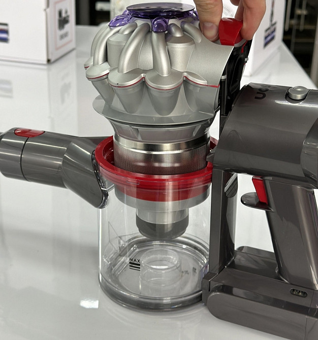 Пилосос Dyson V8 Advanced Київ - фото 3