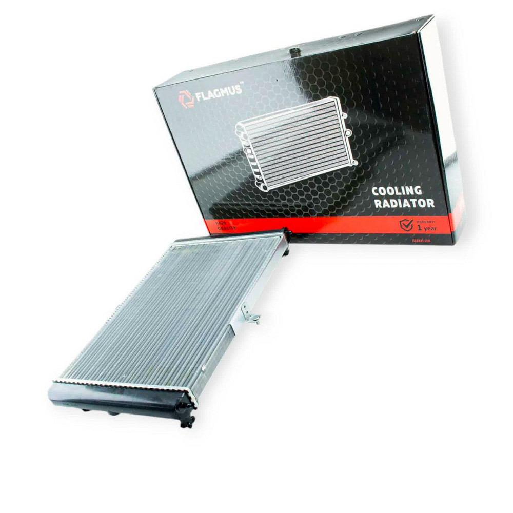 Радиатор двигателя 2108, 2109, 21099, 21082, 2113-2115 инжектор охлаждения Мукачево - изображение 1