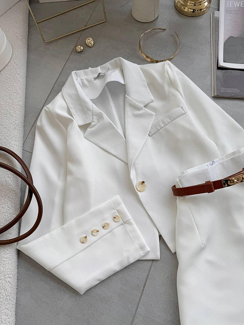 Женский базовый костюм двойка: пиджак + юбка+шорты костюмка Одесса - изображение 9