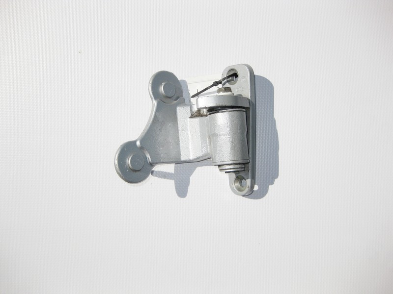 Mercedes-Benz  A2047301237 Нижня петля задніх лівих дверей E-Class W212 C-Class W204 Одесса - изображение 1