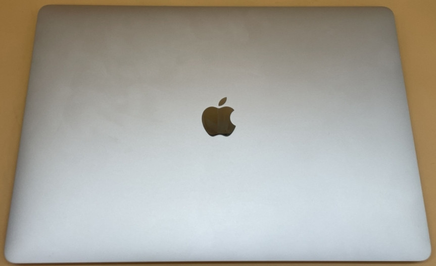 Macbook pro 16 2019 i9 32gb amd 5600 4tb памяти 85 циклов батарея. Киев - изображение 1