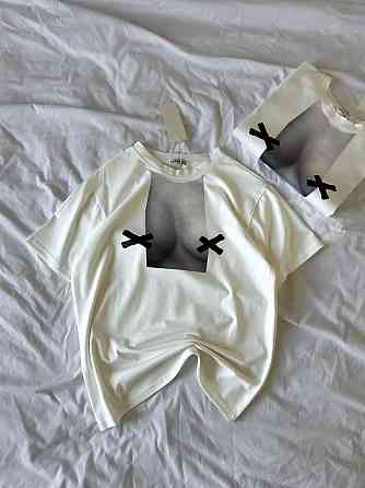 Жіноча стильна оверсайз футболка з пікантним малюнком турецький кулір Одеса