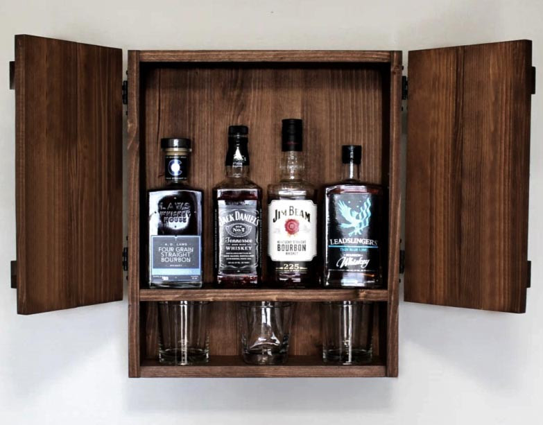 Настенный бар 