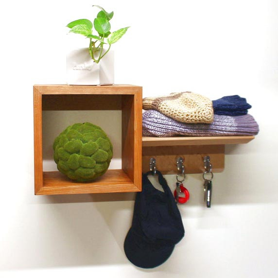 Настенная полка 