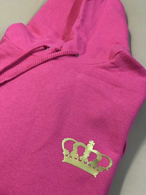 Толстовка жіноча/ худі малинового кольору із золотою короною. Чернівці - фото 2