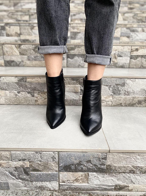 Nivelle Черевики жіночі NIVELLE чорні натуральна шкіра 38р. каблук 10см (5411/91-9535) Коломия - фото 4