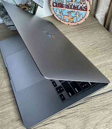 Ноутбук MacBook Pro 13 M2 Киев