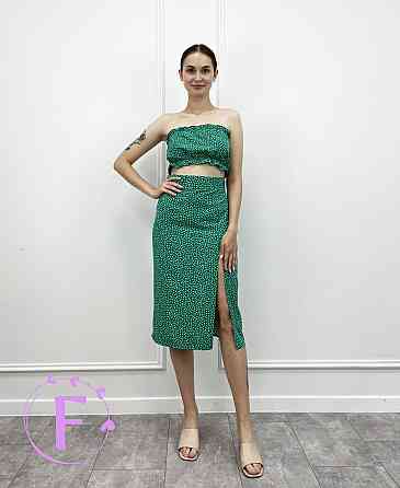 Летний топ с рюшами «Ruffie» оптом 44, Зелений, В горошок Киев