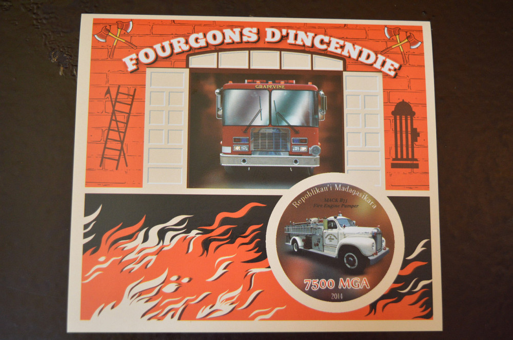 Марки. Транспорт. Блок. 2015 рік (А-33) Полтава - изображение 1