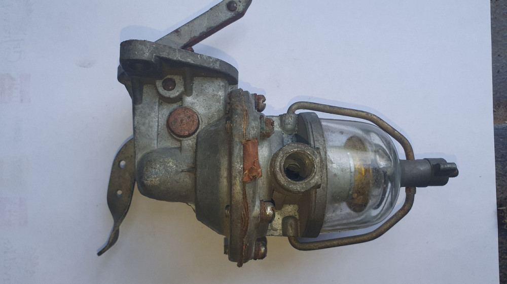 Топливный насос (бензонасос) ГАЗ-21. СССР. Харьков - изображение 1