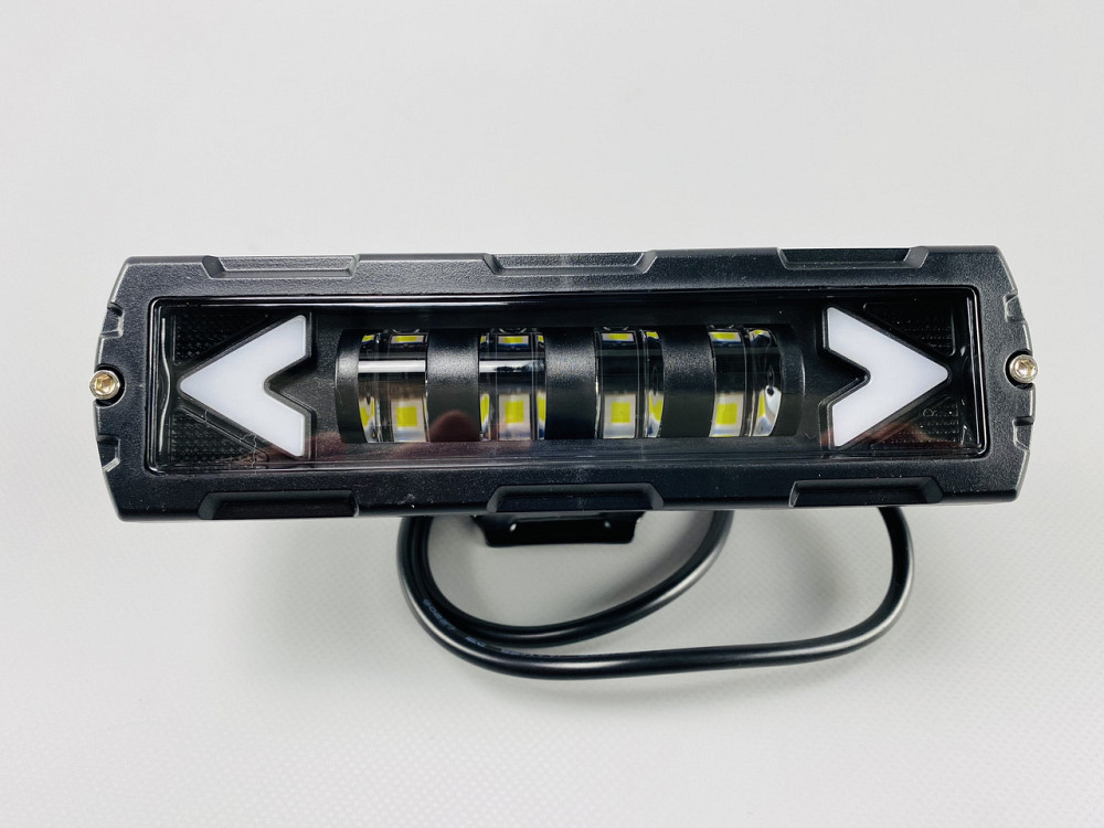 Світлодіодна лампа для позашляховика Фара LED прямокутна 6 Led діодів протитуманна Мукачево - фото 10