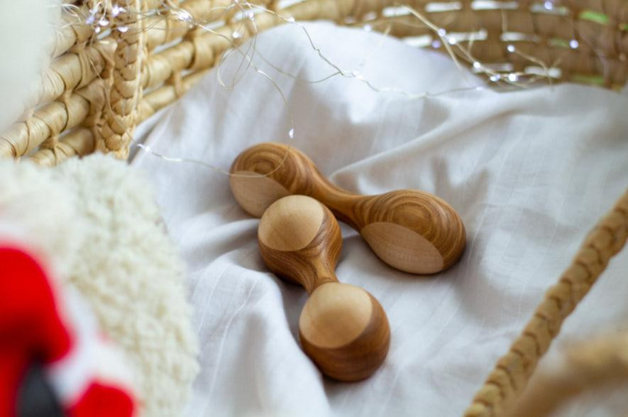 Дерев'яне дитяче брязкальце «Гантелька» – 1 шт. Київ - фото 3