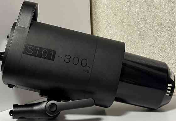 Фотовспышка: Neewer S101-300W. Pro. Студийная. Киев