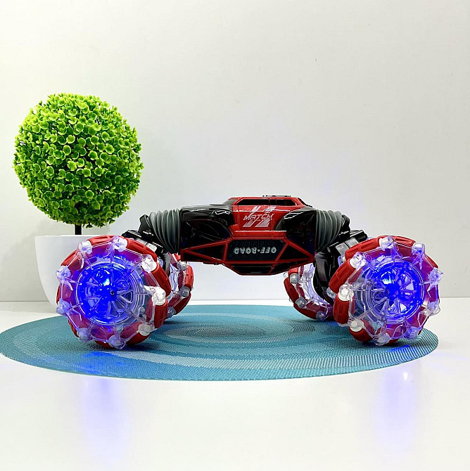 Машинка трюкова перевертень всюдихід на радіокеруванні від пульта та рукою музичні та світлові ефекти Червоний (UD2196A) Чернигов - изображение 2