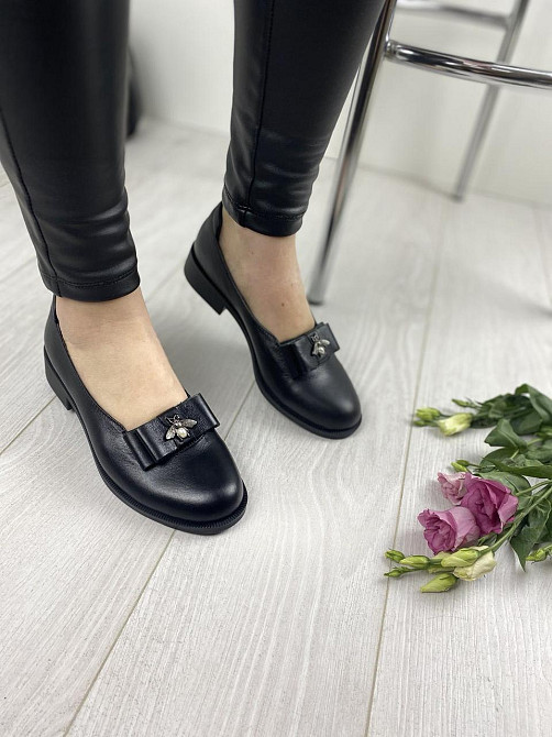 Туфлі жіночі VIKTTORIO АЙС чорні (весна-осінь, шкіра натуральна) (2697) 38 Коломыя - изображение 1