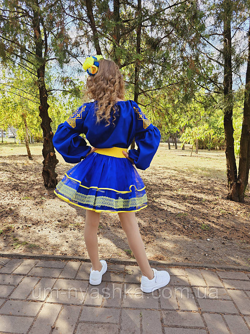 Костюм вышиванка сине-желтый для девочки 