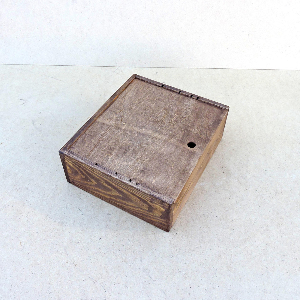 Подарочная коробка 