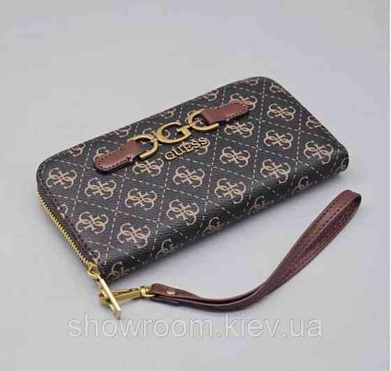 Женский кошелек c ремешком на запястье Guess (6051) коричневый Киев