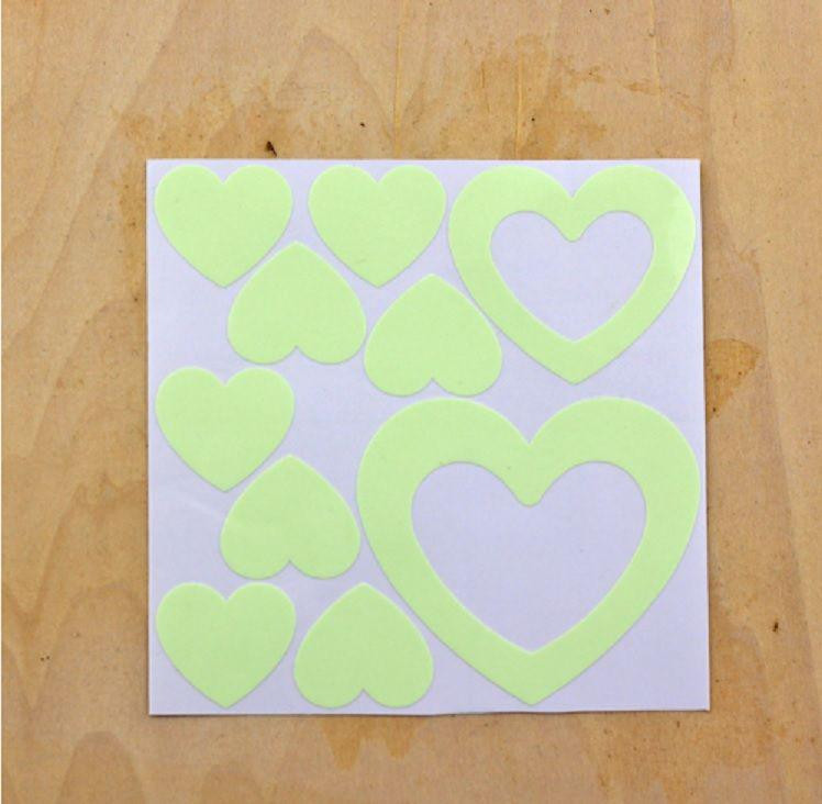 Светящиеся сердечки в темноте 10*10см Киев - изображение 2