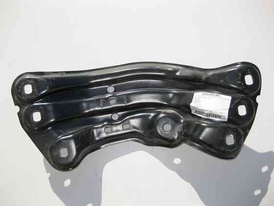 Mercedes-Benz  A2202421401 Траверса АКПП при двигунах M112 V6 3.7л M113 V8 4.3 5.0л S-Class W220 4matic Одесса