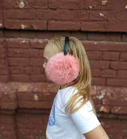 Хутряні навушники жіночі з кролика Персиковий Харків