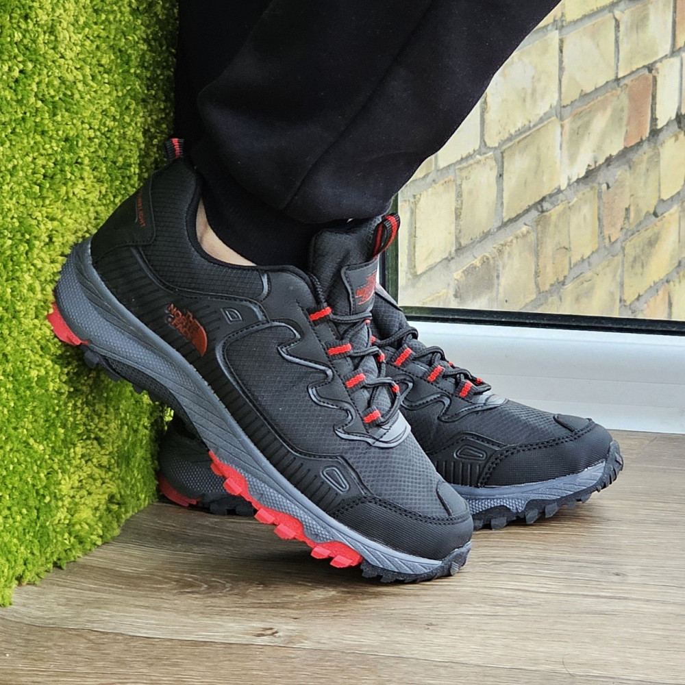 Мужские Кроссовки The North Face Черные с Красным Норт Фейс (размеры: 40,41,42,44) ВидеоОбзор Днепр - изображение 3