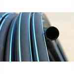 Труба из полиэтилена ПЭТ Ворсклапласт д.32 PN6 черн\син (200) Харків