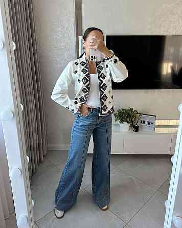 Жіночий стильний вишитий піджак без застібки Одеса