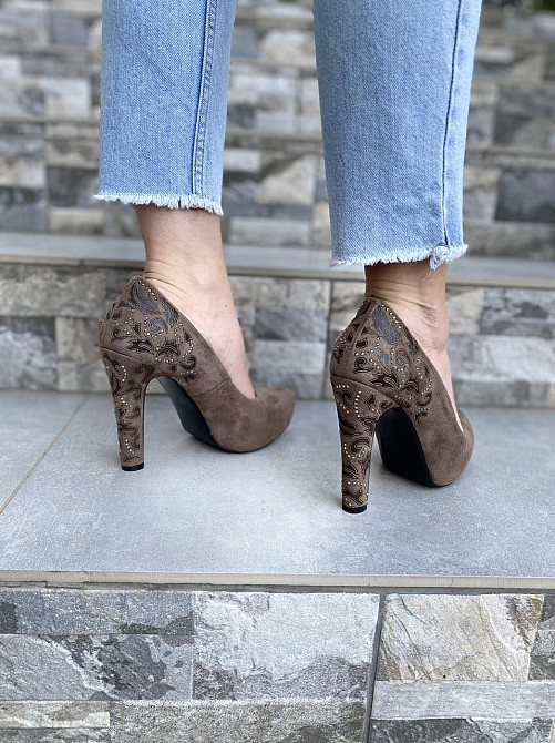 Туфлі жіночі LENA MELIANI капучіно еко-замша каблук 11см (A116-A3281) Коломия - фото 3