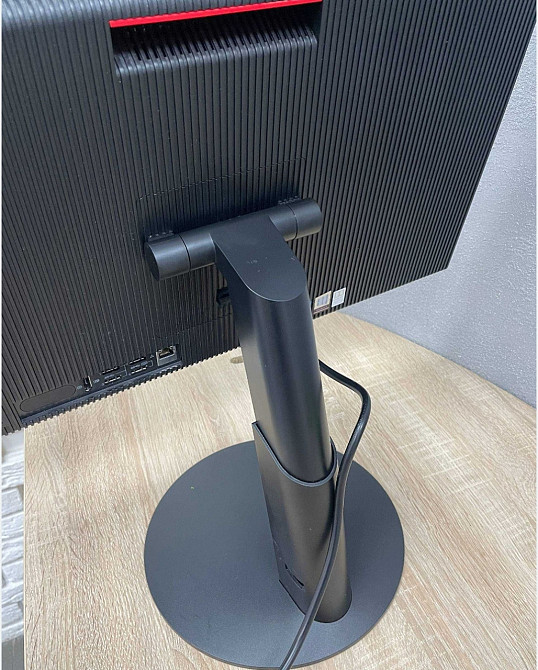 Моноблок Lenovo ThinkCentre M920z - 24'' IPS Сенсор/ i3-8100/ 8/256gb. Київ - фото 5