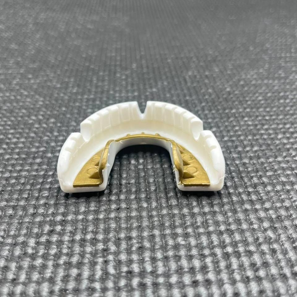 Капа OPRO Gold Braces під брекети доросла (вік 11+) White/Gold (art.102506004) Каменское - изображение 7