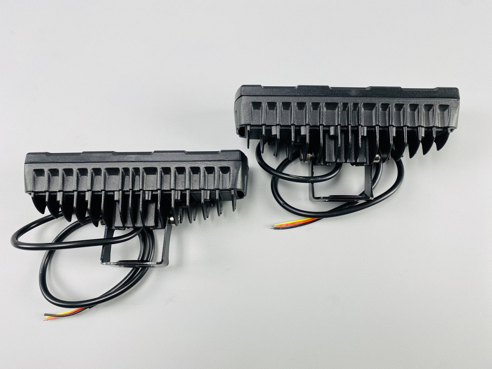 Світлодіодна лампа для позашляховика Фара LED прямокутна 6 Led діодів протитуманна Мукачево - фото 7