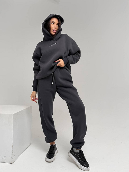 Жіночий стильний спортивний костюм-двійка: худі + штани, тринитка Пен'є на флісі турція Графіт, 50/52 Одеса - фото 1