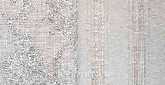 Обои виниловые на флизелине AdaWall Seyyah 1.06х10 вензеля завитки крупные структурные серебристые на белом Киев