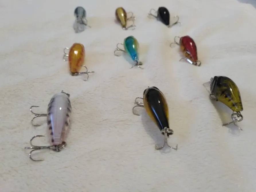 Воблер 3.59 гр. 4.5 см. Плавающий Киев - изображение 3