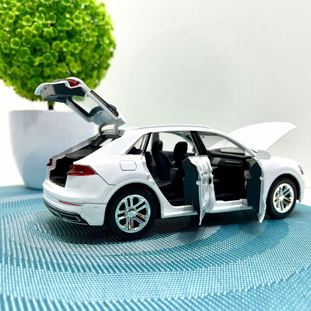 Машинка металева TK Union Group Audi Q8 відчиняються двері капот багажник масштаб 1:24 Біла (GT-5250) Чернигов - изображение 7