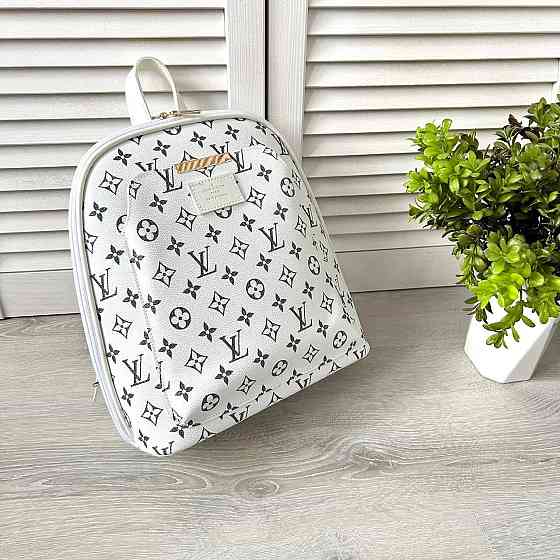 Брендовый женский рюкзак-сумка. Женский маленький брендовый рюкзак-сумка 707 Киев