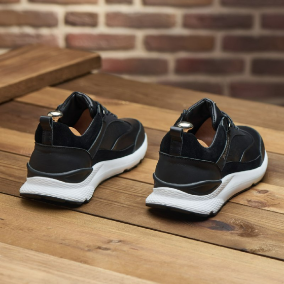 Шкіряні брендові чоловіче взуття чорного кольору М-163 більенер-ч/б Харків