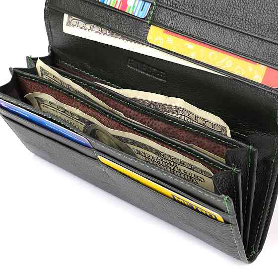 Стильний гаманець для жінок з монетницею із натуральної шкіри ST Leather 23106 Зелений Київ