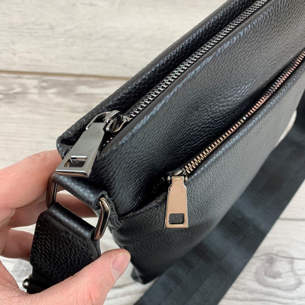 Чоловіча сумка через плече з натуральної шкіри каркасна маленька містка, чорнаMasterSem Київ - фото 5