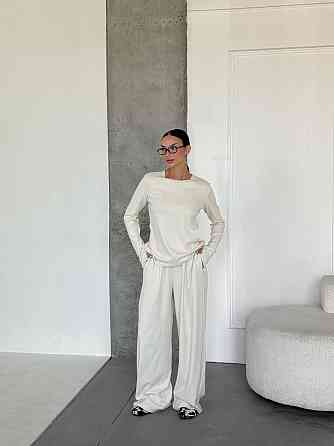 Женский теплый базовый костюм двойка из турецкого микрофлиса Молочный Одесса