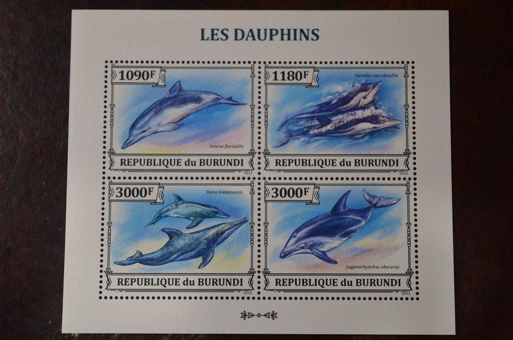 Бурунді. Марки. Блок. (А-39) Полтава - фото 1