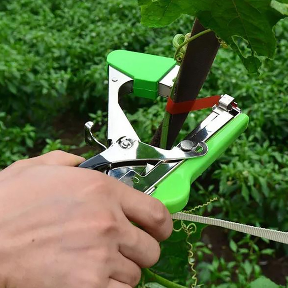 Степлер для подвязки растений Tapetool + Подарок Лента для степлера 26м, 1 шт / Степлер садовый для винограда Киев - изображение 2