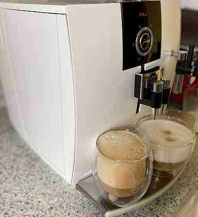 Кофемашина Jura Impressa J5 Швейцария Киев