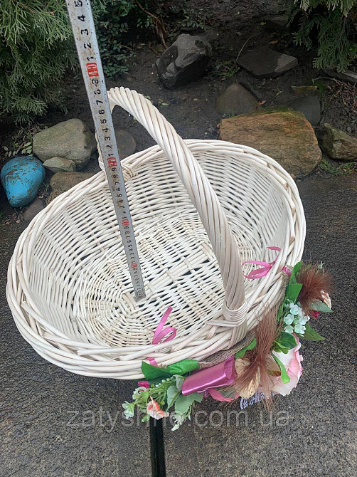 Кошик дерев'яний, плетений з лози, з прикрасою Київ - фото 4