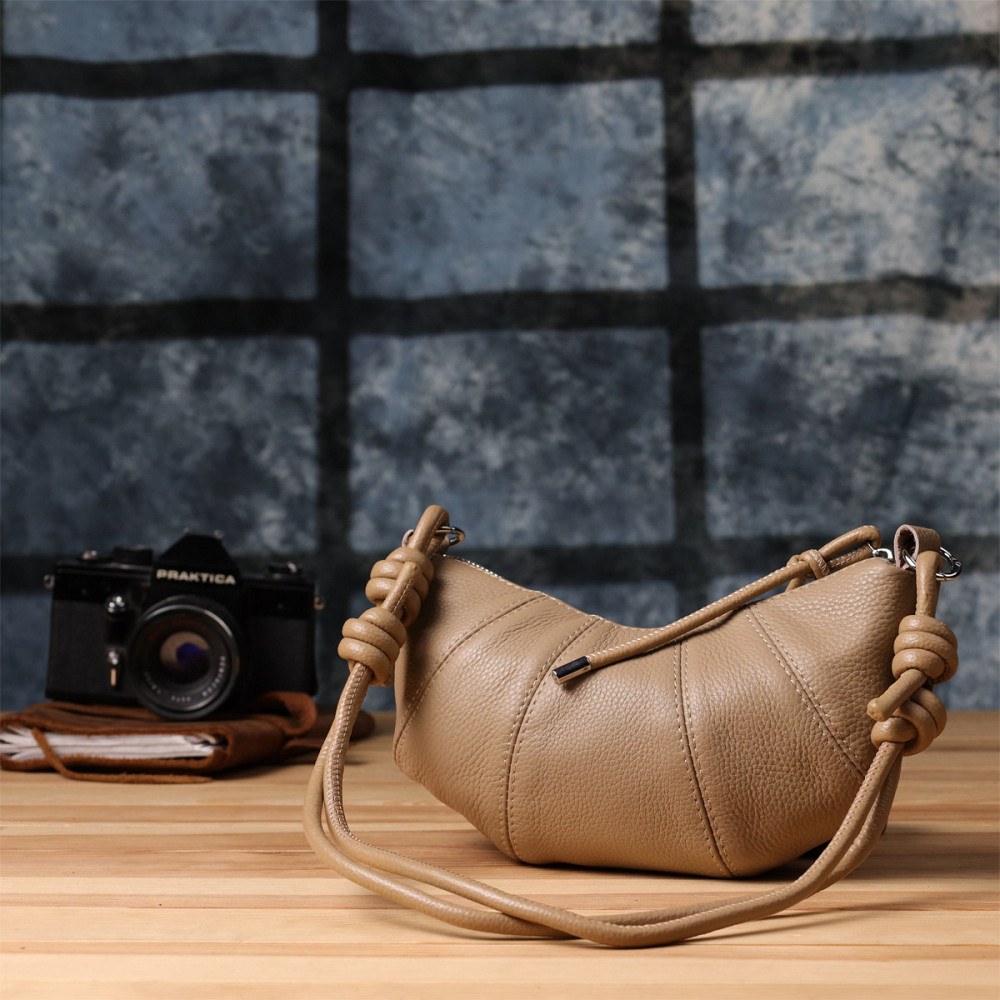 Стильна жіноча напівкругла сумка з натуральної шкіри Vintage 22933 Бежевий Київ - фото 9